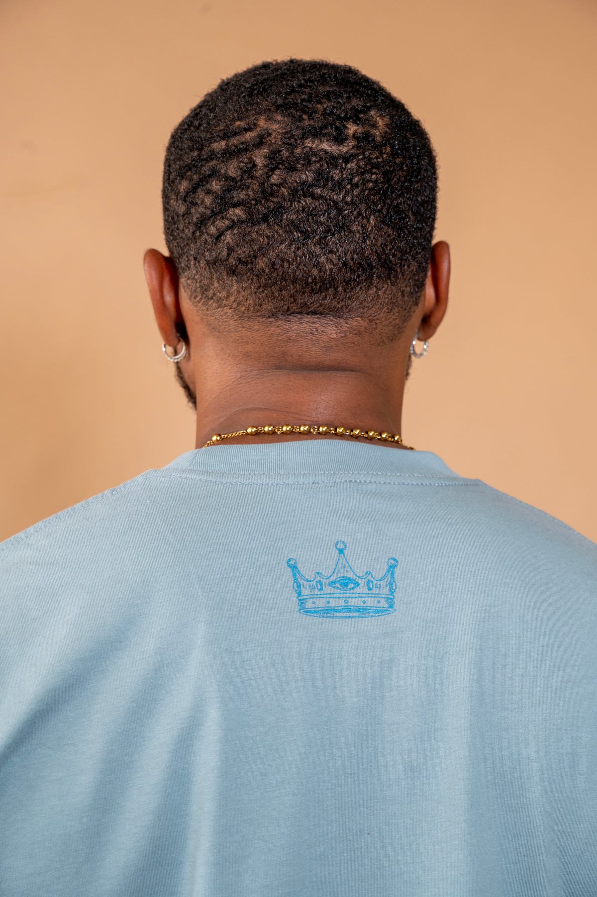 Wavy Script Tee